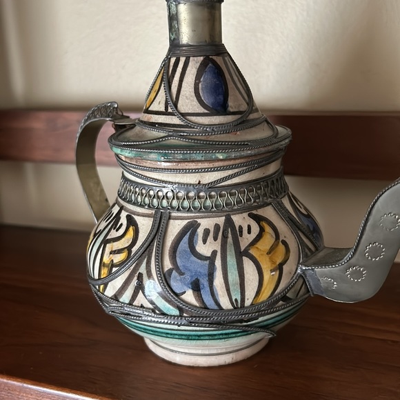 Decorative Made in Morocco ceramic kettle - Picture 5 of 8